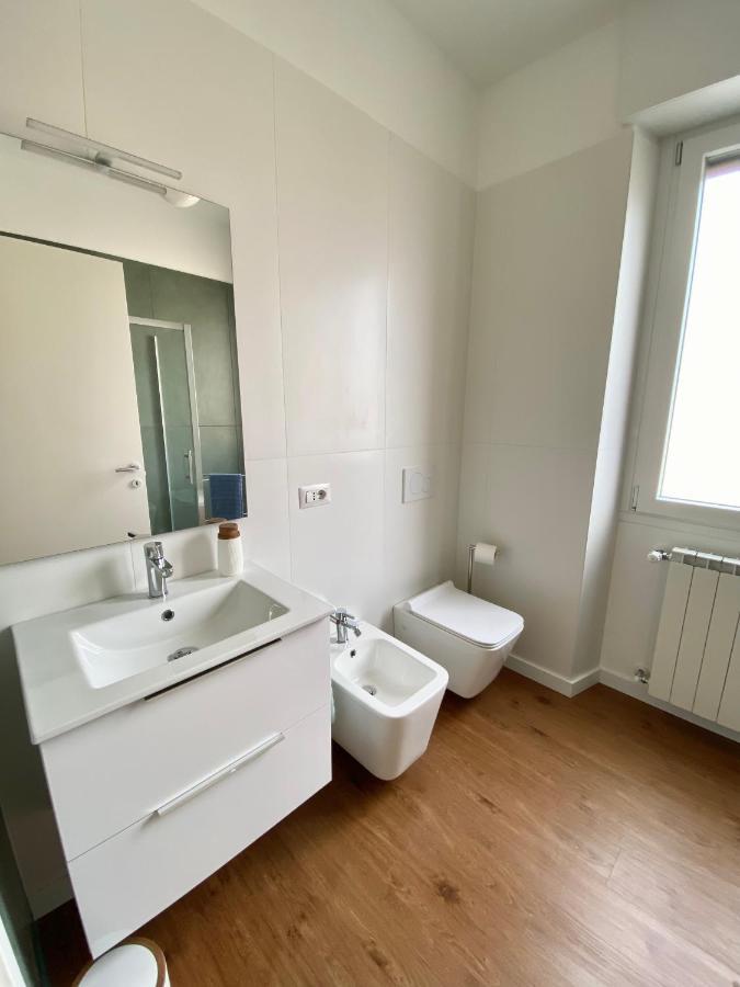 Casa Dell'Edera - Holiday Apartment In Домодоссола Екстер'єр фото